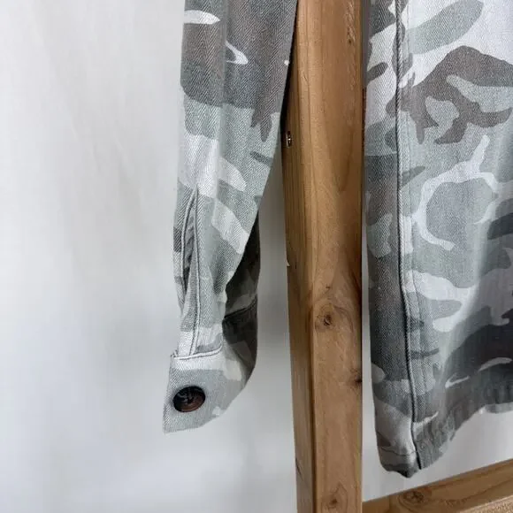 Dear John Camo Embroidered KINDNESS Button Up Jacket #1290 Size SMALL - Picture 5 of 7